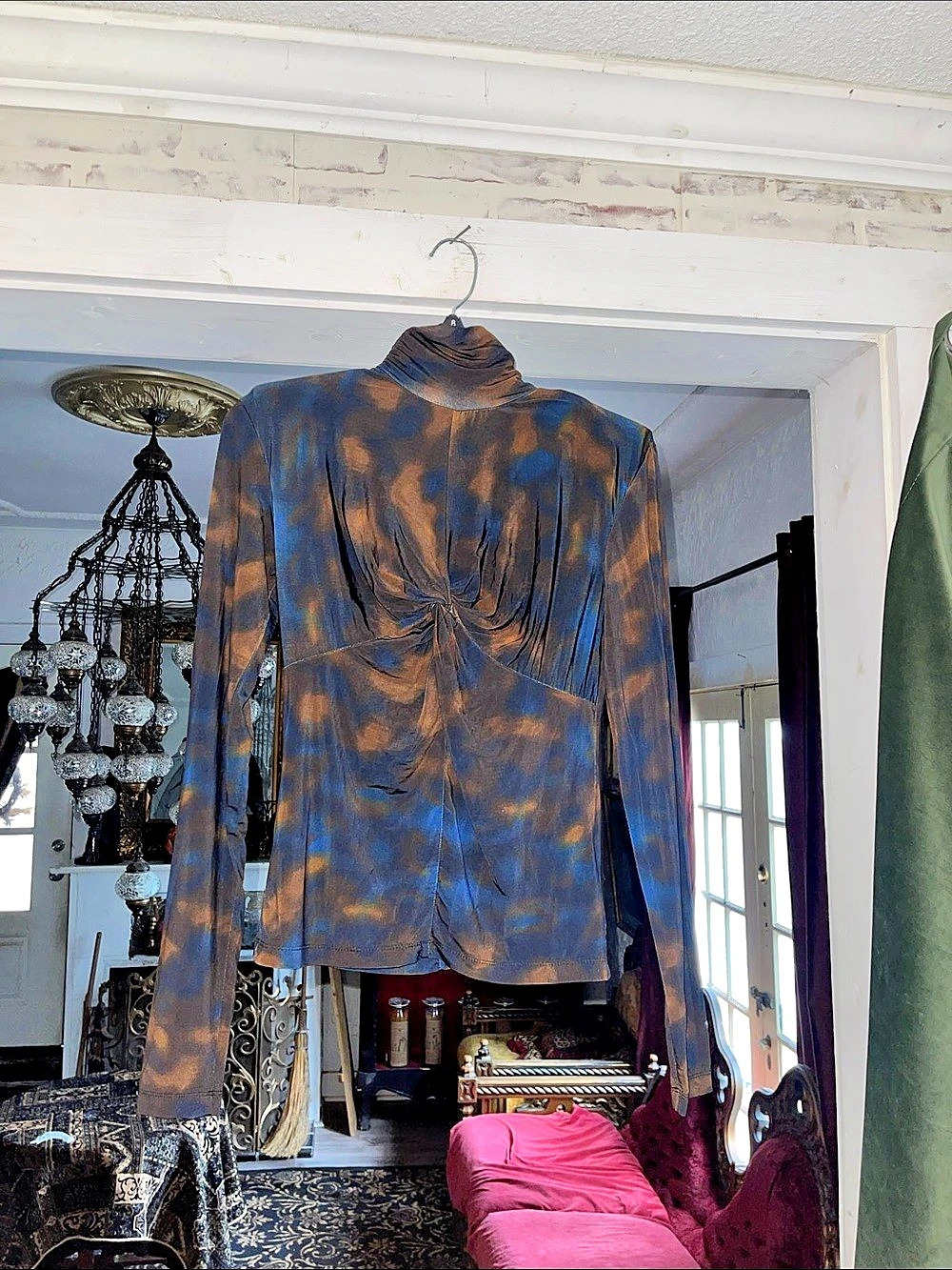 Gestuz Women's Abstract Long Sleeve Top in Blue & Brown XS